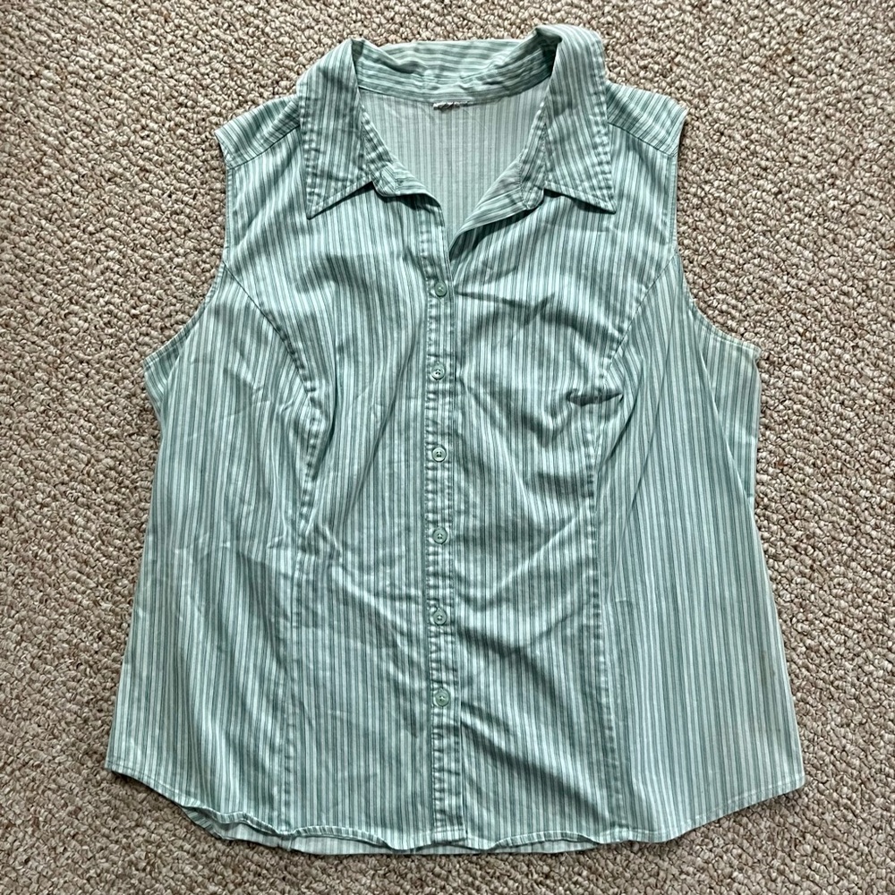 Vintage Green and white striped button up blouse